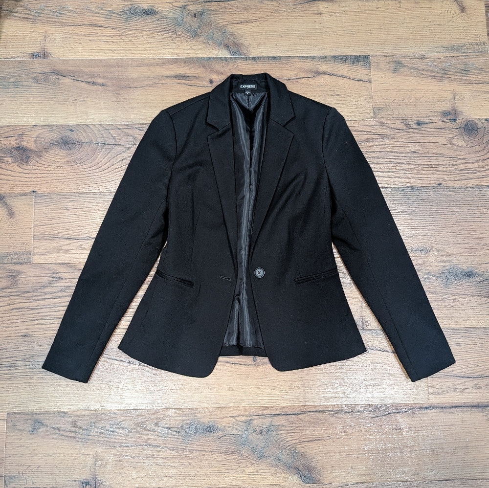 Express suit jacket. Size 2. Worn once.